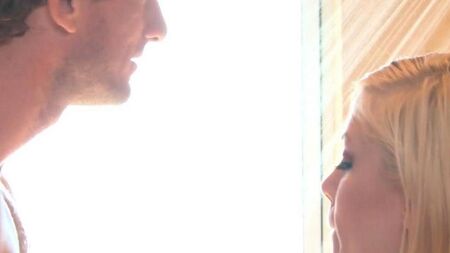 若いカップルからのシャワーのホームセックス