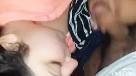 必死のフェラチオ
