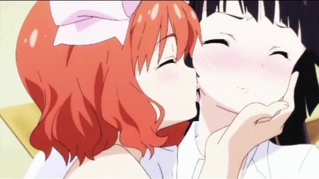 18 ユリ・エッチアニメのキスシーン
