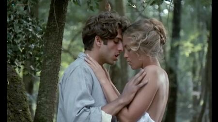 グレタ・スカッチ、デジレ・ノスブッシュ ヌード - 『グッド・モーニング、バビロン』（イタリア 1987年） オンライン視聴