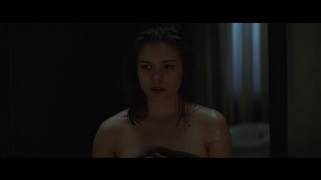 ソフィー・クックソン ヌード - 『磔刑』（2017年）HD 720p