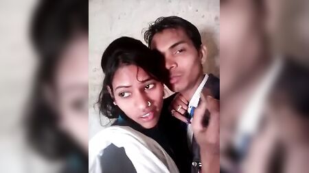 熱いキス、彼氏ショーン vs 彼女