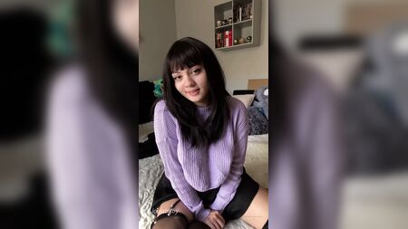 ディルド娘――なんて下品な女だ