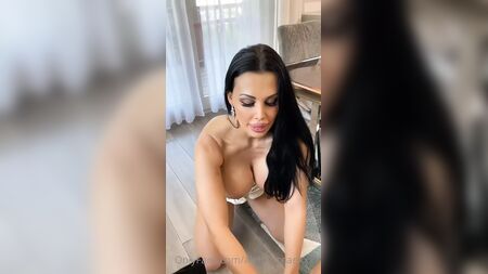 アレッタ・オーシャン – OnlyFans