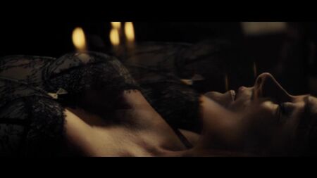 シドセ・バベット・クヌッセン、キアラ・ダンナ - 『ブルゴーニュ公』（2014年）