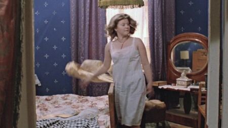 『モスクワ、涙を信じないで』（1979）第1話 005 イリーナ・ムラヴィエワ