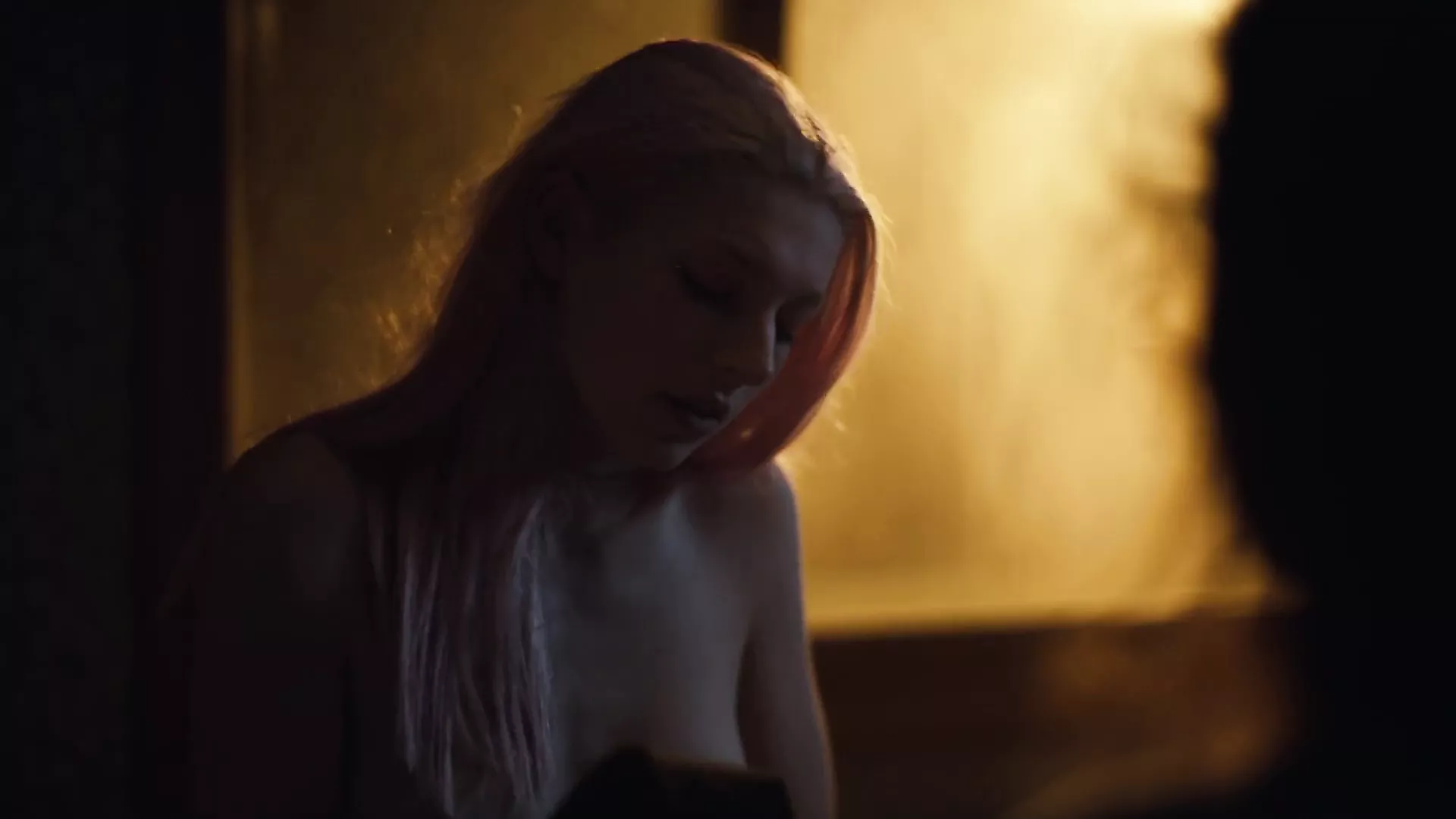 Hunter Schafer - Euphoria S01E04 (2019)