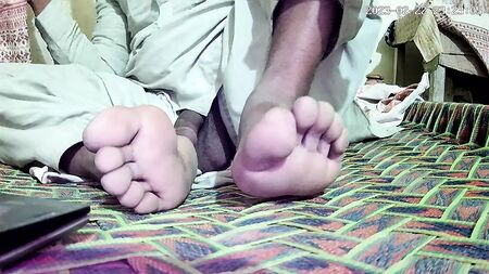 パキスタンの男女が寝室でセックス 3977