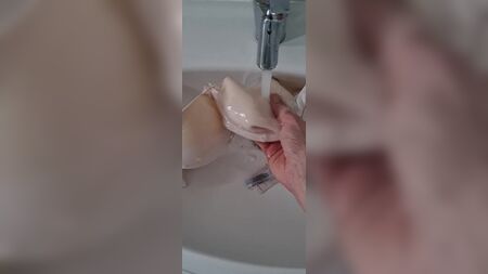 射精後は必ず掃除しなければならない