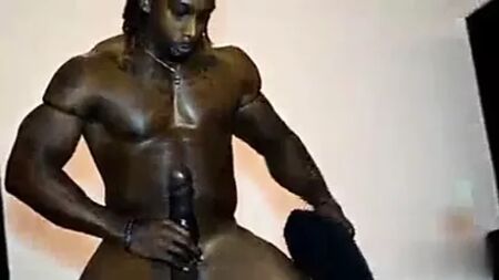 黒人男性ストリッパーを楽しむ女性たち