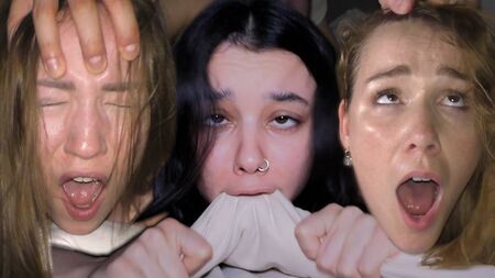みんなを見て勉強してください。女性と式典に立ってはいけません！