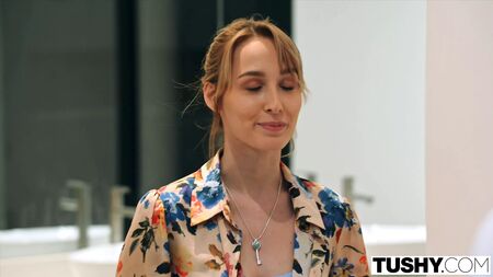 TUSHY　ケリー・コリンズが独占アナルデビュー！