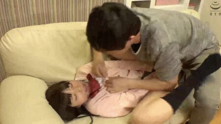 禁断の服従動画