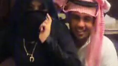 クウェートのアラブ人ヒジャブを着用した売春婦、アラブ人、中東のアラブ人