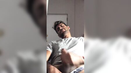 インド人ゲイのオナニー