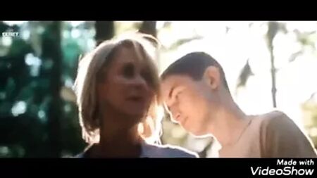 ある熟女と若い男性の物語