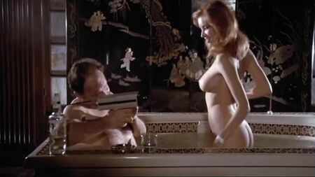 モニーク・ガブリエルとマーシア・カーのヌード（1983年）