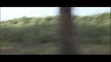 サラ・ヴァローネ - バックステージ・カレンダー 2009