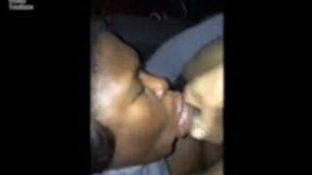 ナイジェリア人娼婦への射精