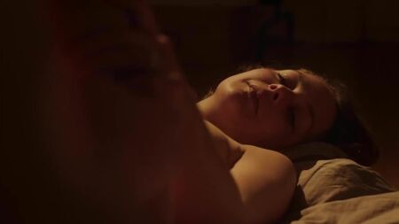 ルイーズ・ヘイヤー - 『ファド』2016年版 セックスシーン