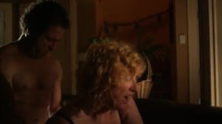 ジャッキー・トーレンスのヌード - 『セックス・アンド・S01』