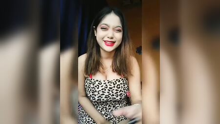 「Call Me Sherni」の新しい動画、素敵なゴーシュ