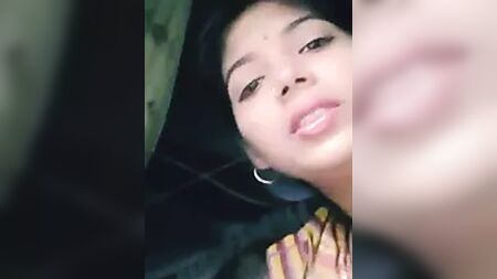 マルワディ・デシ・ガール　マンコがきれい、セクシーなインド人女性