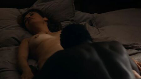 『アミン』（2018年）でのエマニュエル・デヴォスのヌードシーン