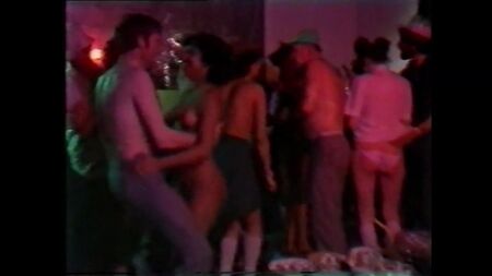 女子大生仮装パーティー（1980年代初頭のイギリス） その2