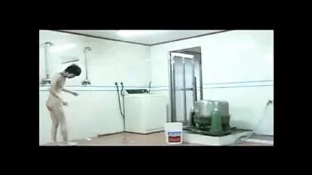 韓国式サウナ　男性専用　全裸