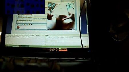 ライブウェブカメラチャットルーム　セックス中の指