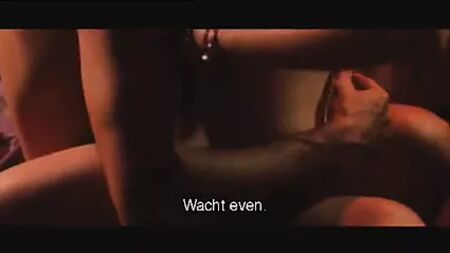 アルバ・ローワーカー - 『カム・アンドゥーン』（2010年）のセックスシーン