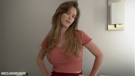 ママはエミリー・アディソンと久しぶりにヤッた [Porno Milf Sex Blowjob POV mom orgasm porn sex suck slut cum hard] 動画