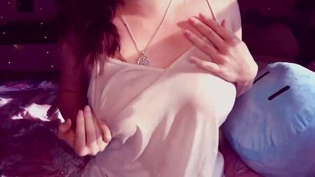 AFTYNROSE ASMR WET T-SHIRT CHEEKY SPRAY VIDEO 18+ AFTYNROSE ASMR WET T-SHIRT CHEEKY SPRAY VIDEO ストリップ エロ 女の子 ソロ ドレイン