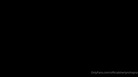 灼熱の洞窟 Sherlyn Chopra Onlyfans Live 9xlust.mp4