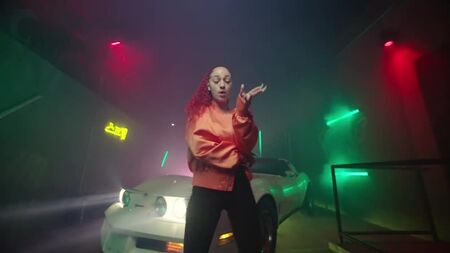 BHAD BHABIE feat.トリー・レーンズ - ベイビーフェイス・サヴェージ【クリップ・プレミア