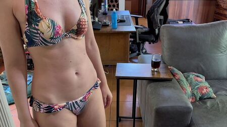 フォトショップ加工なし、下着なしでの撮影にも応じます