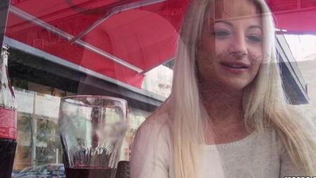 セクシーなブロンドのプライベートポルノ