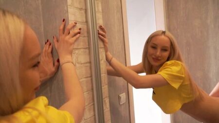 ハニー、私はパンティーを脱いで、あなたはそれがすべきことをします！