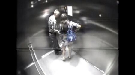 隠されたホテルの部屋は別の性交を捕まえた