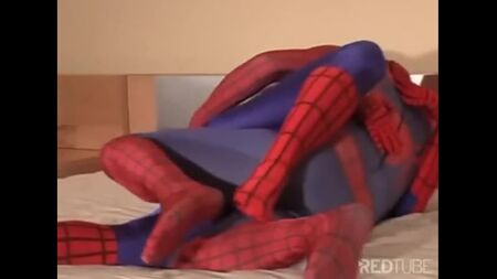 スパイダーマン XXX ゲイ・スパイダーマン 生
