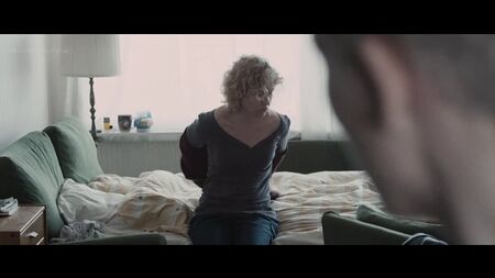 エヴァ・メランダー - 『セッベ』（2010）HD 1080p ヌード？セクシー！オンラインで視聴
