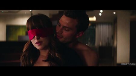 ダコタ・ジョンソン（2018年公開『フィフティ・シェイズ・フリード』におけるダコタ・ジョンソンのラブシーン）