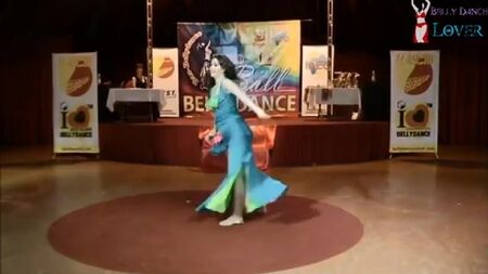 サフィナズによる最高のベリーダンス - Silvana Hasna Bellydancer (Halawet Rooh) 24482