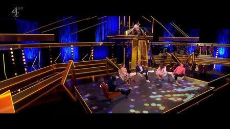 S03E06.1080p コメディアンのジョー・ライセット、プロダンサーのオティ・マブセ、コメディアンのキャサリン・ライアン、ハリー・レッドナップ、そして歌手のトム・グレナン