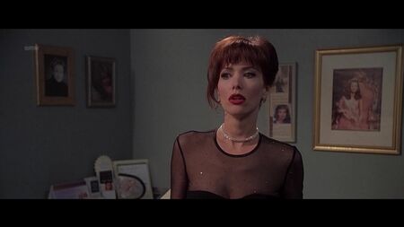 ジャニン・ターナーのヌードシーン - 『Dr T And The Women』（米国 2000年）720p ウェブ配信 オンライン視聴