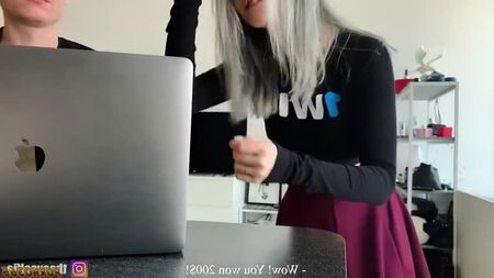 Eva Elfie [ ロシア人ティーンのセックスとフェラチオをカメラに収めた動画、HDポルノ、セックス、フルバージョン、XXX、ティーン、カップル、ザーメン、顔射、フェラチオ、マンコ ]