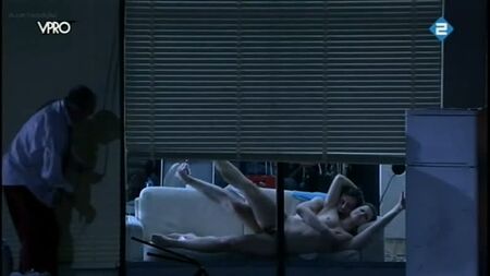 エリーゼ・シャープ『ヌード - 魔女の調教』（2009）HD 720p オンライン視聴