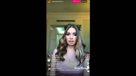エヴゲニア・フェオフィラクトワのInstagramライブ配信（2017年6月18日）