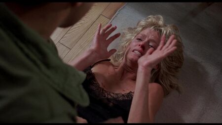 ファラ・フォーセットのヌード - 『エクストリームズ』（1986年）HD 1080p